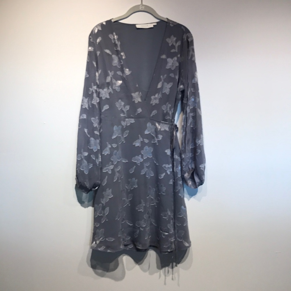 ASTR Wrap dress
